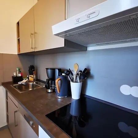 Sc 07 By Rockchair L Superhost Status L 2,5 Bedrooms Boxspringbeds Balcony Elevator Welcomes You! * Berlin