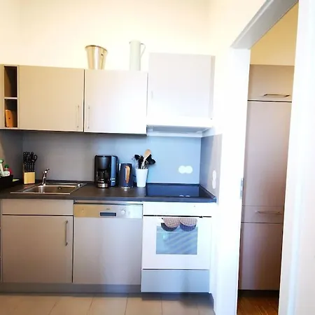 Sc 07 By Rockchair L Superhost Status L 2,5 Bedrooms Boxspringbeds Balcony Elevator Welcomes You! * Berlijn