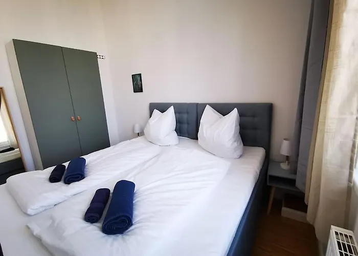 Sc 07 By Rockchair L Superhost Status L 2,5 Bedrooms Boxspringbeds Balcony Elevator Welcomes You! * Berlin