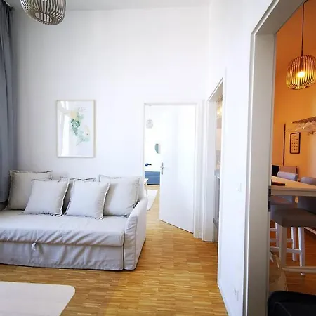 Sc 07 By Rockchair L Superhost Status L 2,5 Bedrooms Boxspringbeds Balcony Elevator Welcomes You! Berlin