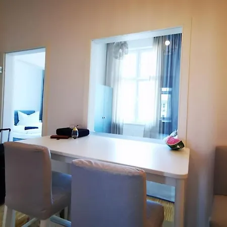 Sc 07 By Rockchair L Superhost Status L 2,5 Bedrooms Boxspringbeds Balcony Elevator Welcomes You! Apartmán