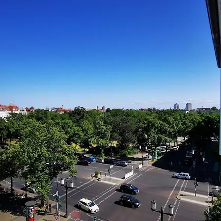 Sc 07 By Rockchair L Superhost Status L 2,5 Bedrooms Boxspringbeds Balcony Elevator Welcomes You! Берлин