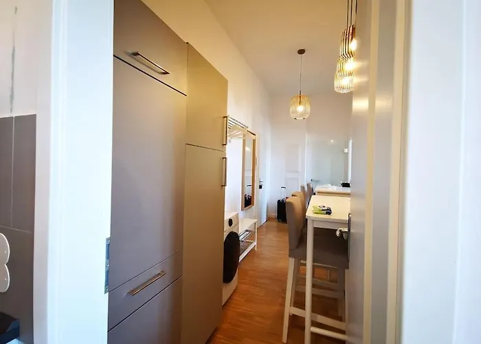 Apartamento Sc 07 By Rockchair L Superhost Status L 2,5 Bedrooms Boxspringbeds Balcony Elevator Welcomes You!