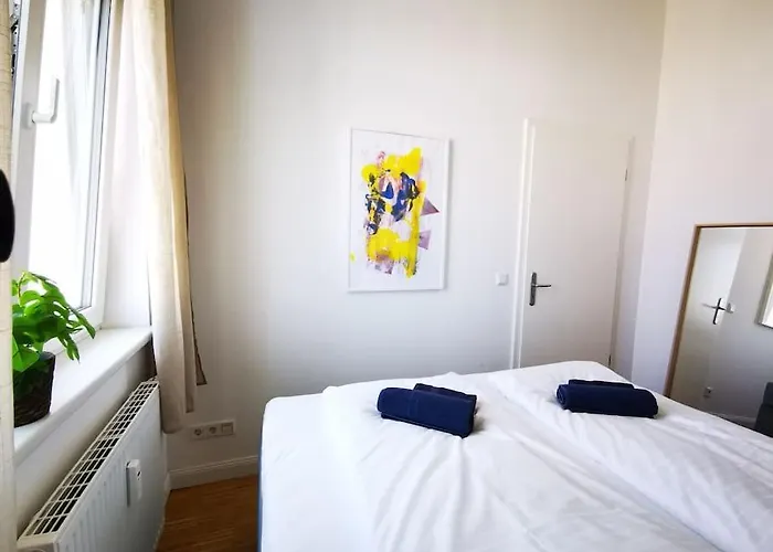 Sc 07 By Rockchair L Superhost Status L 2,5 Bedrooms Boxspringbeds Balcony Elevator Welcomes You! Berlijn